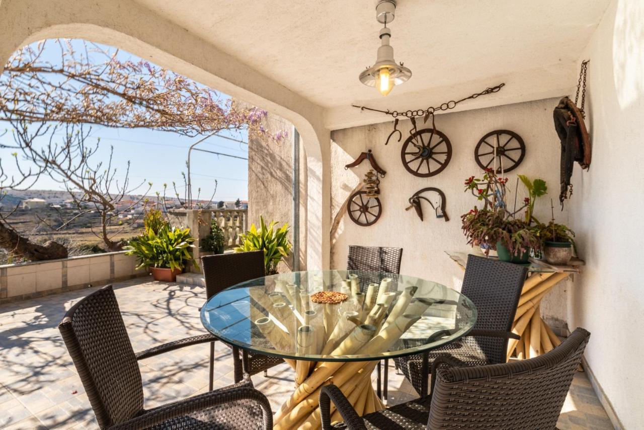 Apartments With A Parking Space Lopar, Rab - 14070 Exterior foto